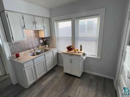 710 40th Ave, Duluth MN 55807-1630 exterior