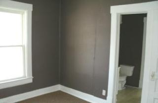 1715 National Ave, Springfield MO  65803-1123 exterior