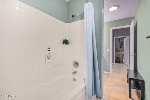 3816 74 Dr, Phoenix AZ 85033-2556 exterior