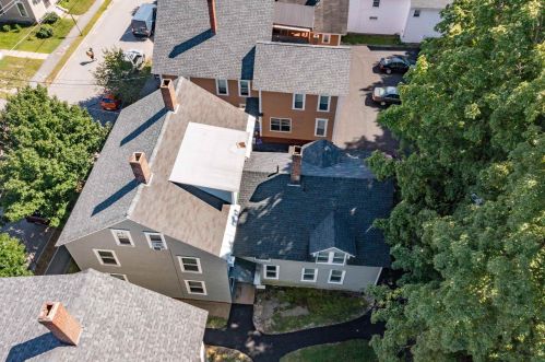 27 Union St, Concord NH  03301-4247 exterior