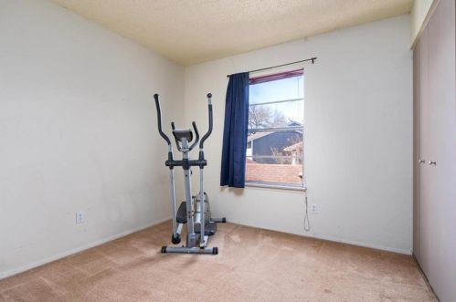 7241 Coronado Cir, Austin TX 78752-2008 exterior