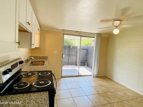 1401 Adelaide Dr, Tucson AZ  85719-2658 exterior