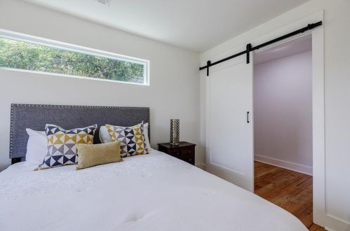 925 Garibaldi St, Atlanta GA  30310-3133 exterior