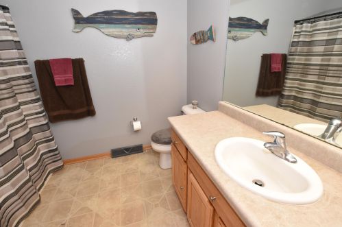 8465 Westminster Dr, Sturtevant WI 53177-2835 exterior