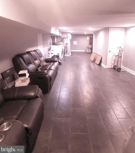 1124 Fillmore St, Philadelphia PA 19124-2927 exterior