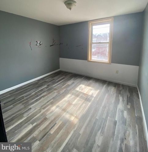 1924 4 St, Philadelphia PA 19122-2206 exterior