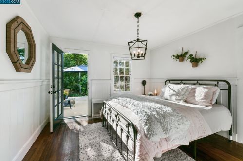 31 Ridge Park Ln, Concord CA 94518-1451 exterior