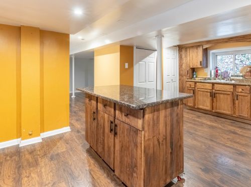 5643 California, Chicago IL 60659-4815 exterior