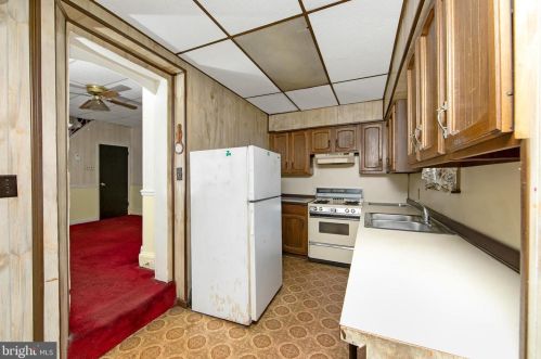 536 Belgrade St, Philadelphia PA 19125-2718 exterior