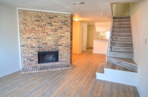 2168 Aspen Dr, Dallas TX  75227-8167 exterior