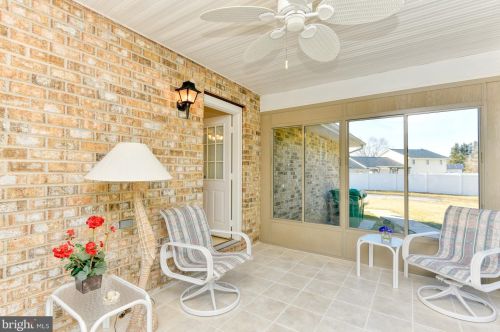 18247 Oak Ln, Lewes DE 19958 exterior