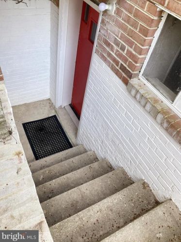 10519 Bucknell Dr, Silver Spring MD  20902-4234 exterior