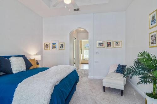 11720 Apple Blossom Trl, Fort Pierce FL  34987-2475 exterior