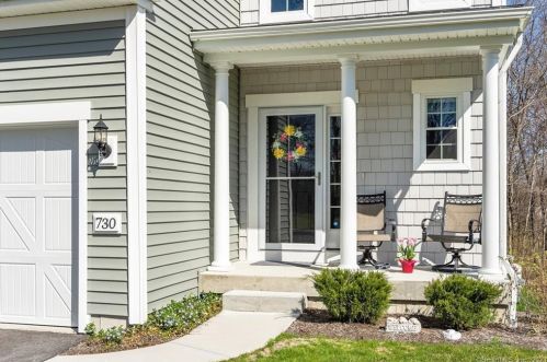 730 Championship Dr, Seymour, CT 06478-3121