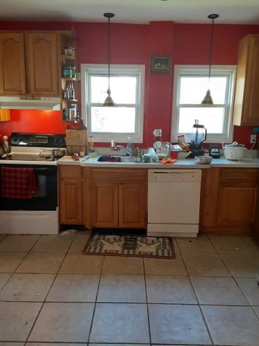 74 Innis Ave, Poughkeepsie, NY 12601-3711