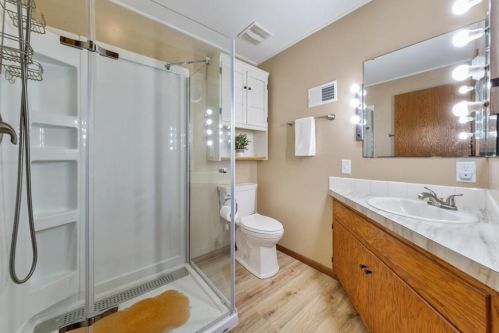 1229 Woodland Trl, Waterford MN 55057 exterior