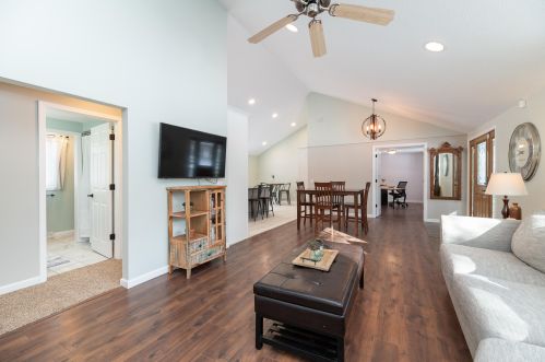 3763 2 St, Kalamazoo MI 49009-9319 exterior