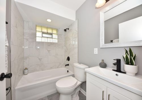 4175 72, Milwaukee WI 53216-1037 exterior