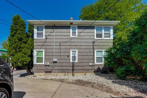 3055 60th St, Milwaukee WI 53210-1469 exterior