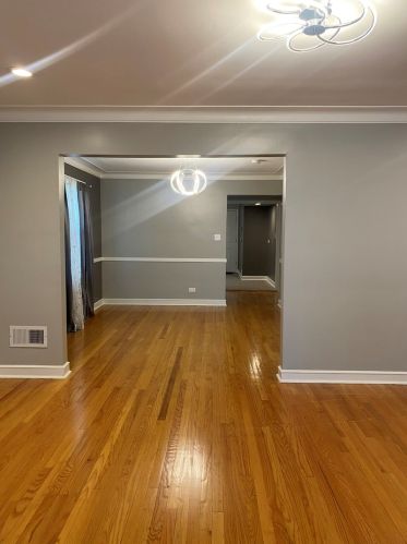 1701 85 St, Chicago IL 60617-2212 exterior