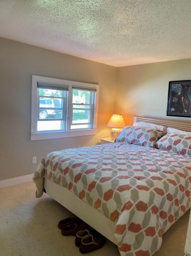 141 Lakeshore Blvd, Meskegon MI 49444-3818 exterior