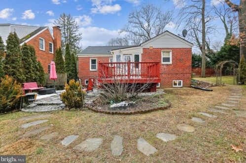 8917 Walden Rd, Silver Spring MD 20901-3530 exterior