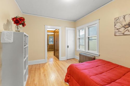 2440 46, Milwaukee WI 53210-2920 exterior