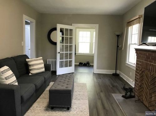 57 Chestnut Ave, Closter NJ  07624-3101 exterior