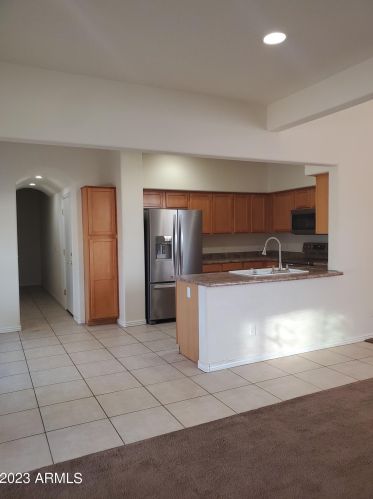 7526 30th Ave, Phoenix AZ  85051-7597 exterior