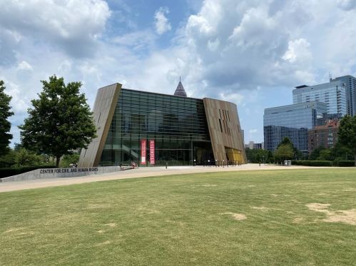 1076 Donnelly Ave, Atlanta GA 30310-3353 exterior