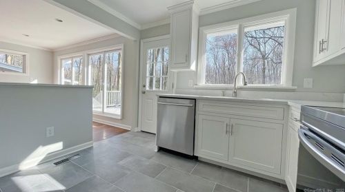 40 Black Alder Ln, Wilton CT 06897-2201 exterior