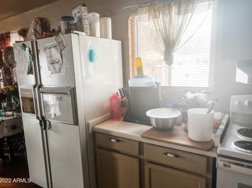 11232 18 Dr, Phoenix AZ 85007-2431 exterior