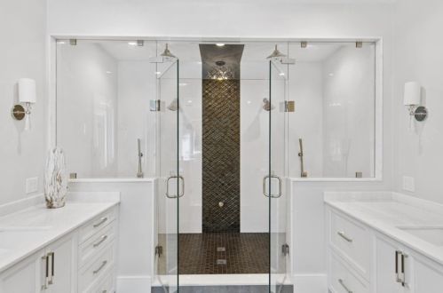 87 Levbert Rd, Newton MA 02459-3008 exterior