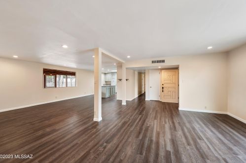 4441 Bear Canyon Rd, Tucson AZ  85749-9649 exterior