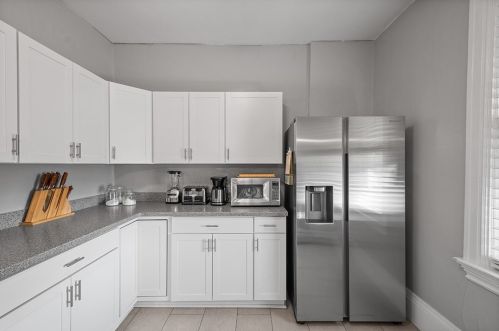 3475 Shadeland Ave, Pittsburgh PA 15212-2253 exterior