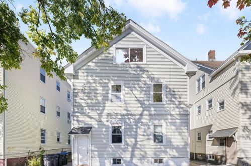 86 Georgia Ave, Providence RI 02905-5409 exterior