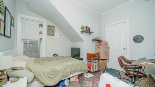 3133 Lyndale St, Chicago IL 60647-2823 exterior