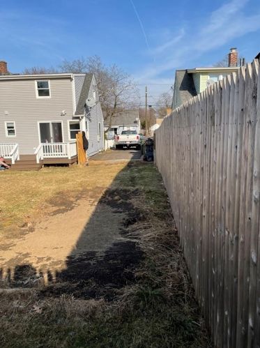 52 Pheland St, Springfield MA 01109-1318 exterior