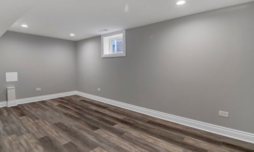 10712 Sacramento Ave, Chicago IL  60655-2120 exterior