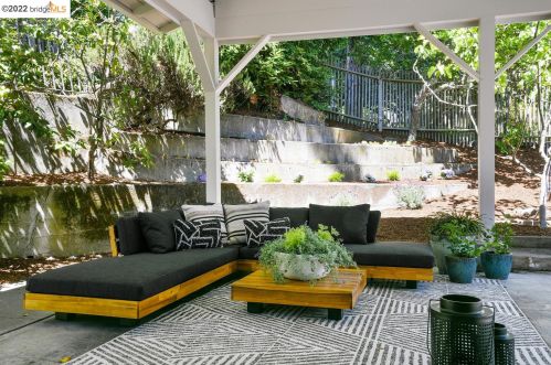 154 Avenida Dr, Berkeley CA 94708-2145 exterior