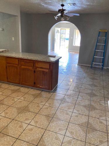 1241 East Ave, Turlock CA 95380-4209 exterior