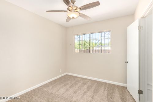 1575 Grant Rd, Tucson AZ  85719-3313 exterior