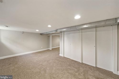 1504 Lawrence St, Washington DC 20017-2913 exterior