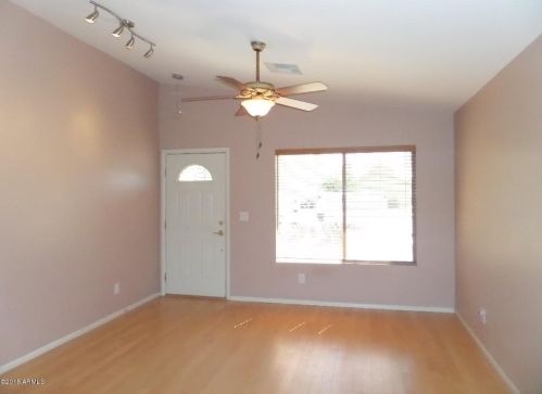 2102 Knox Rd, Chandler AZ  85224-8326 exterior