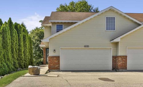 6133 Dell Dr, Madison, WI 53718-8203