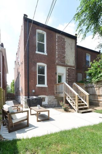 3403 Utah St, Saint Louis MO 63118-2727 exterior