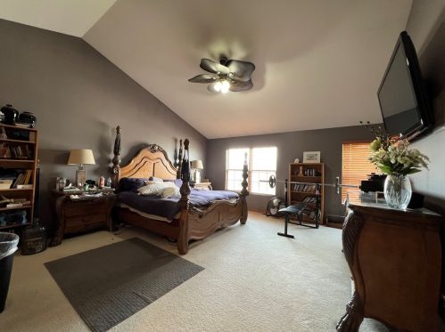 1010 Neufairfield Dr, Joliet IL 60432-0736 exterior