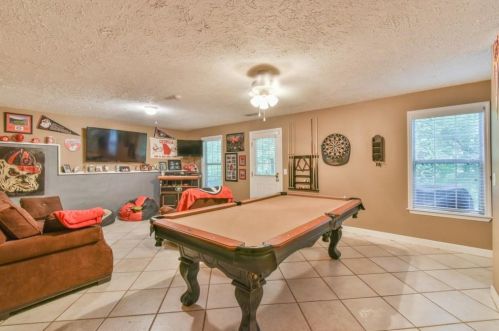 5466 Hulsey Cir, Gainesville GA 30504-5105 exterior