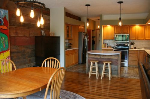 17932 Riverbluff Dr, Big Rapids MI  49307-9084 exterior