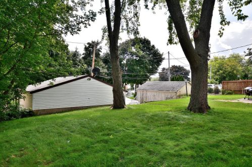 8719 National Ave, Milwaukee WI 53204-1345 exterior